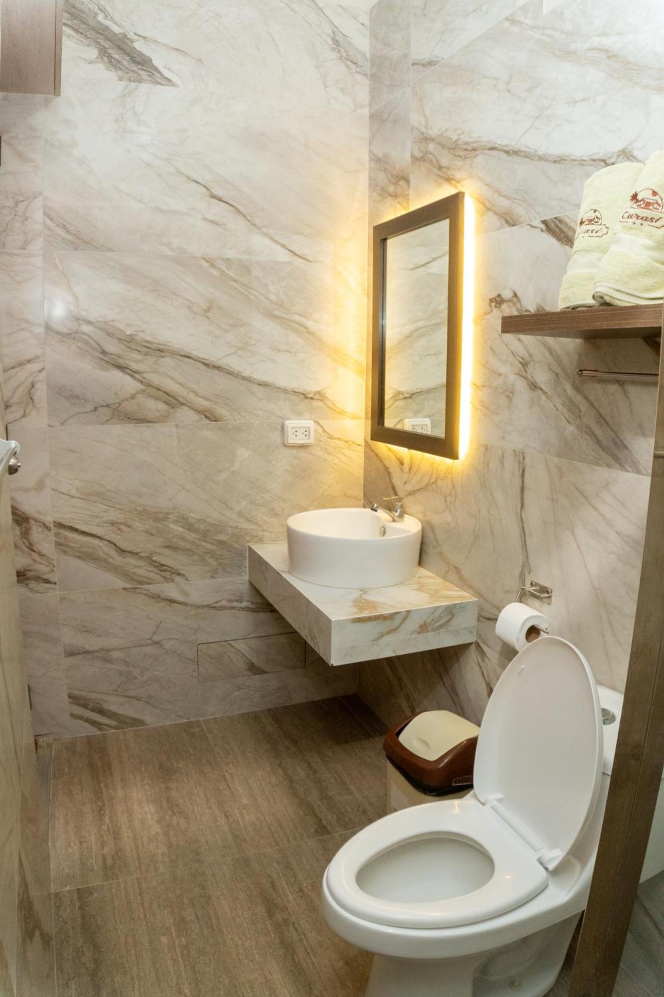 Hotel Curasi Іка Екстер'єр фото