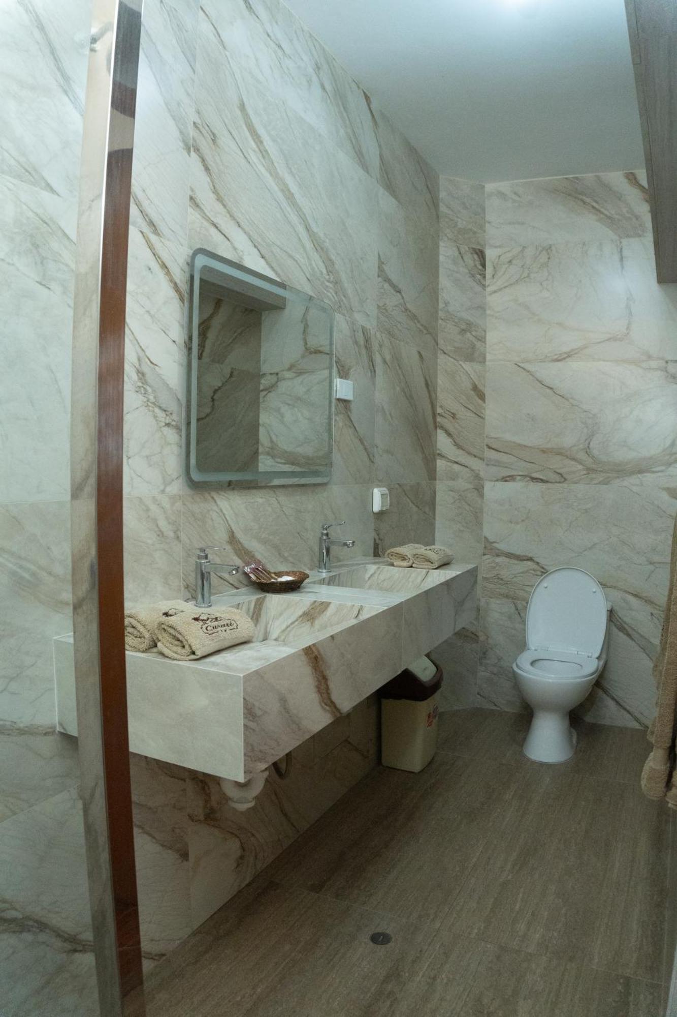 Hotel Curasi Іка Екстер'єр фото